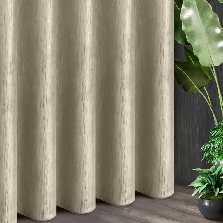 Tkanina zasłonowa welwetowa, gruba, miękka w dotyku, w pionowe prążki