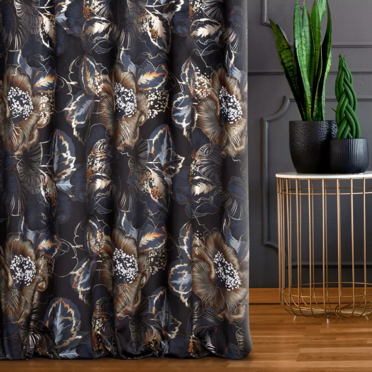 Tkanina zasłonowa miękka w dotyku, welwetowa, z kwiatowym nadrukiem