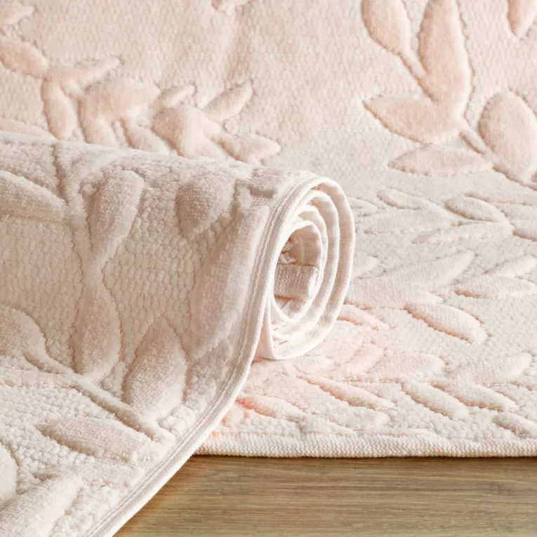 Dywanik łazienkowy bawełniany z wytłaczanym wzorem liści