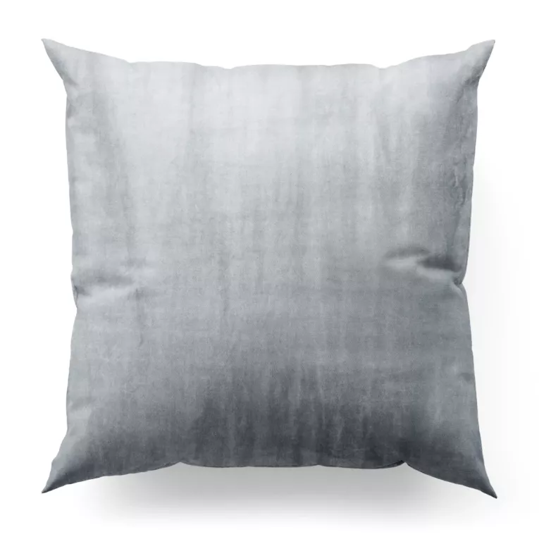 Poszewka szyta SAFARI jasnosrebrna z miękkiej welwetowej tkaniny z połyskiem