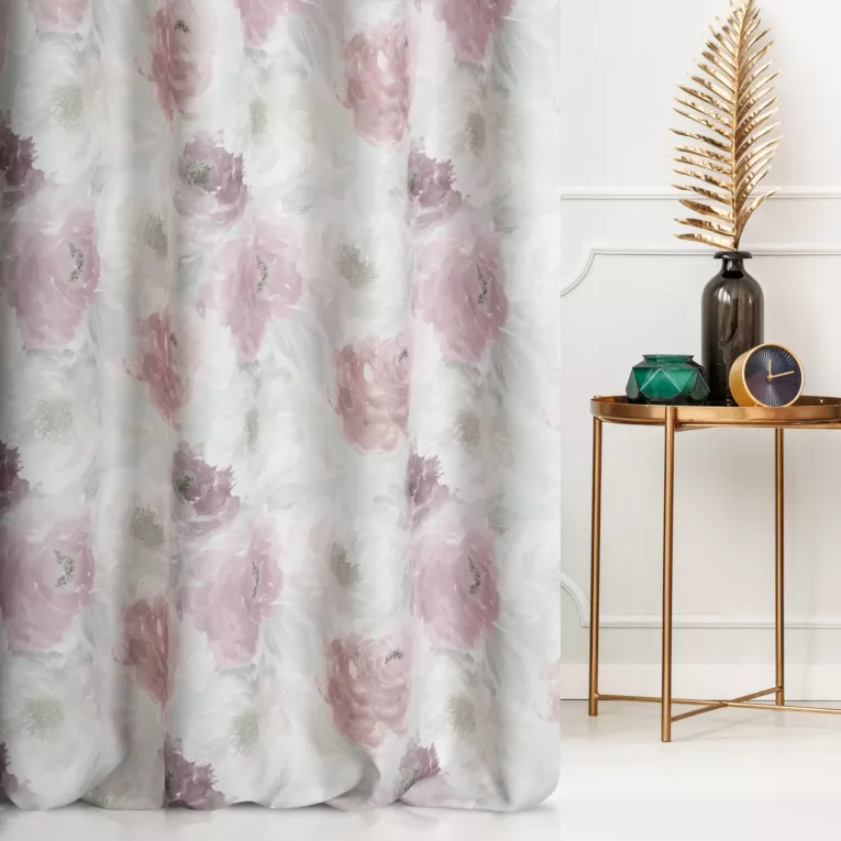 Zasłona szyta na taśmie 5 cm jasnokremowo pudrowa z tkaniny o naturalnym splocie z kwiatowym nadrukiem