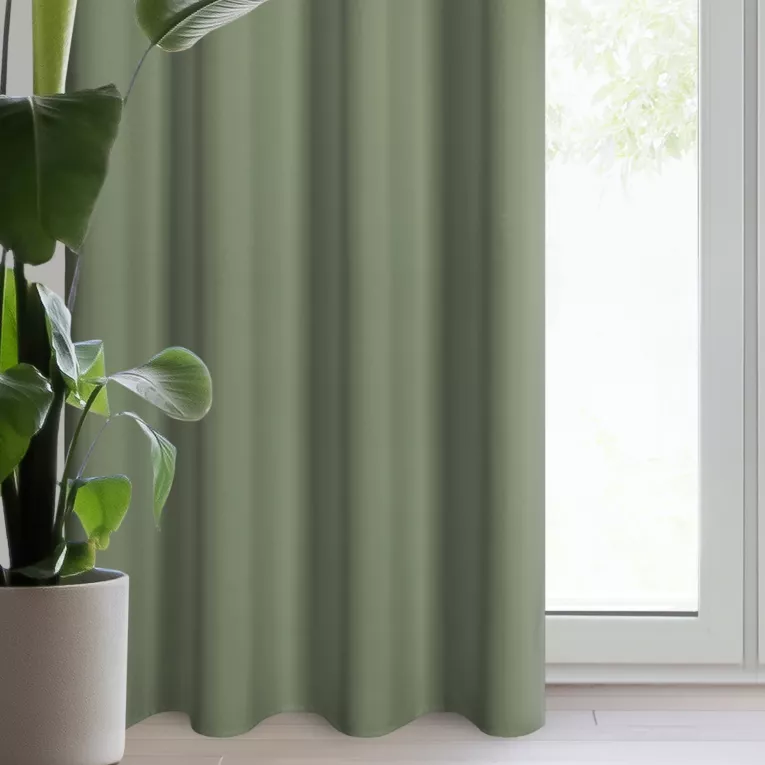 Zasłona oliwkowa z matowej gładkiej tkaniny 140x250 cm przelotka - RITA