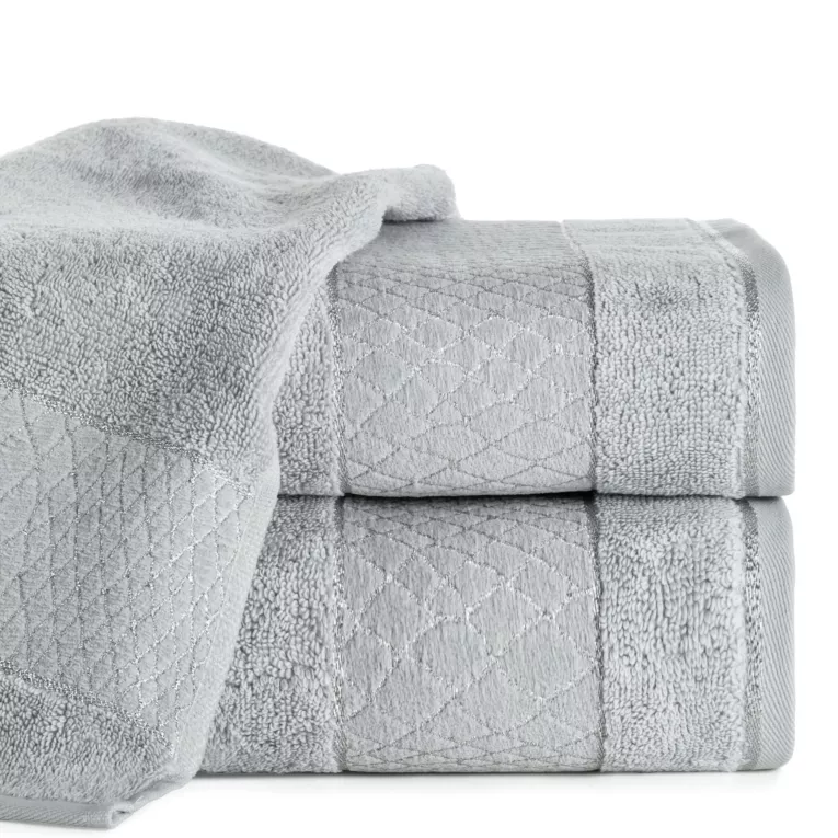 Ręcznik kąpielowy 50x90 cm bawełniany kolor srebrny z geometrycznym motywem 500 g/m2 ROSA