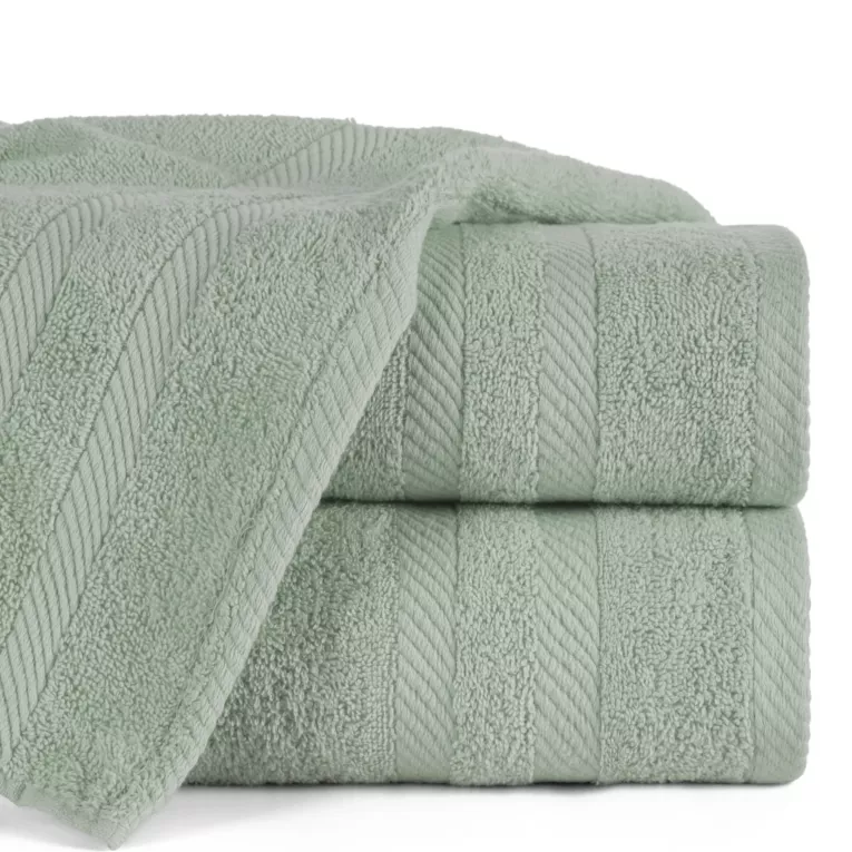 Ręcznik kąpielowy 100x150 cm bawełniany kolor jasnomiętowy z ozdobną bordiurą 500 g/m2 MILO
