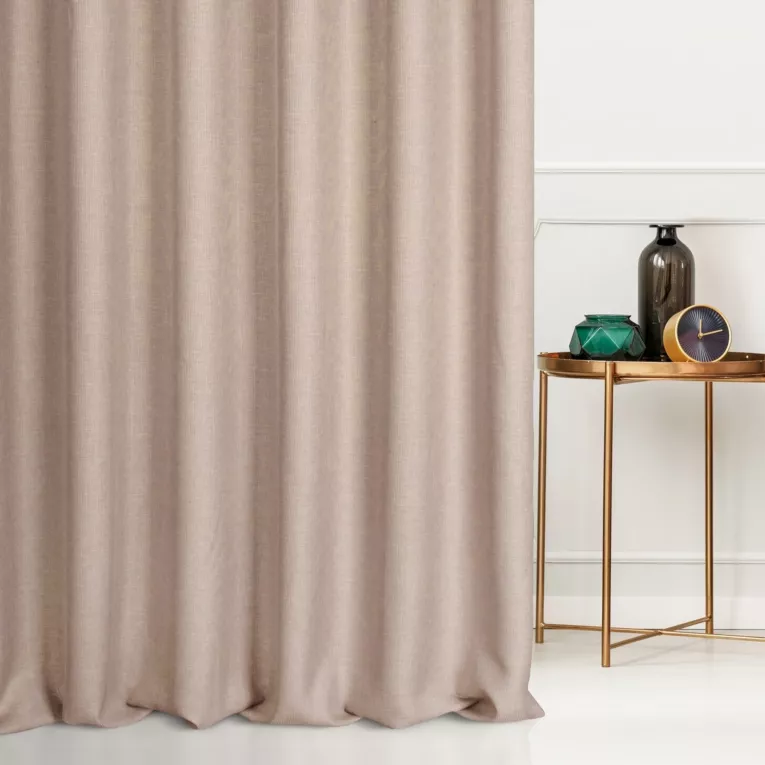 Zasłona szyta na taśmie 5 cm wrzosowa z gładkiej, przyjemnej w dotyku tkaniny z efektem melanżu