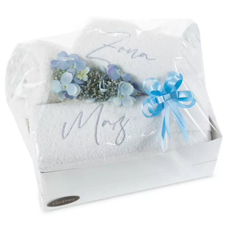 Zestaw ręczników bawełnianych na prezent 2 szt 50x90 cm, 2 szt 70x140 cm kolor biały, błękitny z haftem ŻONA MĄŻ