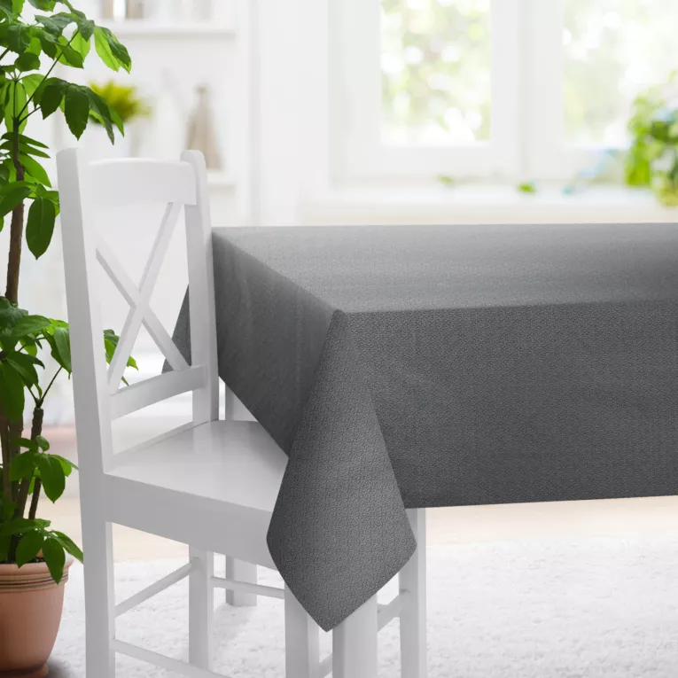 Obrus szyty szary z tkaniny w drobny połyskliwy wzór