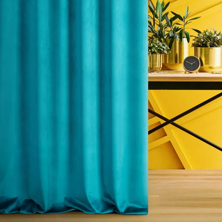 Zasłona szyta na taśmie 5 cm ENYA turkusowa z miękkiej półmatowej tkaniny welwetowej