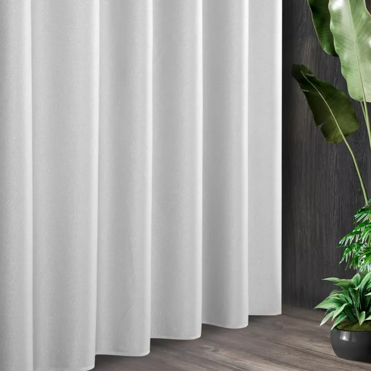 Tkanina zasłonowa błyszcząca z  drobnym strukturalnym wzorem