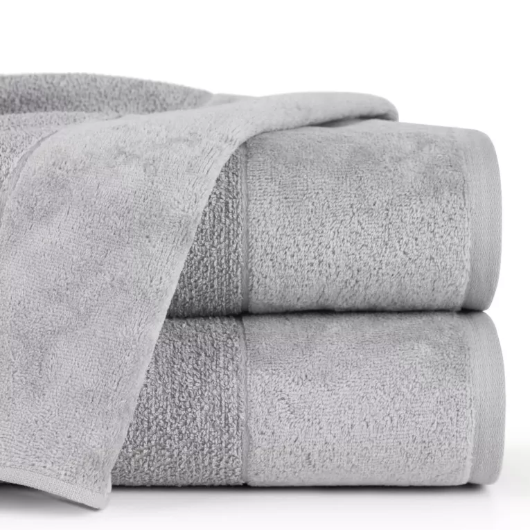 Ręcznik do rąk 30x50 cm bawełniany kolor jasnoszary z bordiurą z weluru 500 g/m2 LUCY