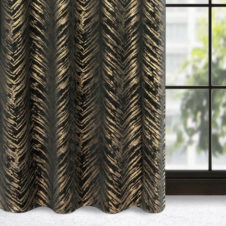 Zasłona czarno, złota z błyszczącym złotym nadrukiem z welwetu 140x250 cm przelotka - SARA