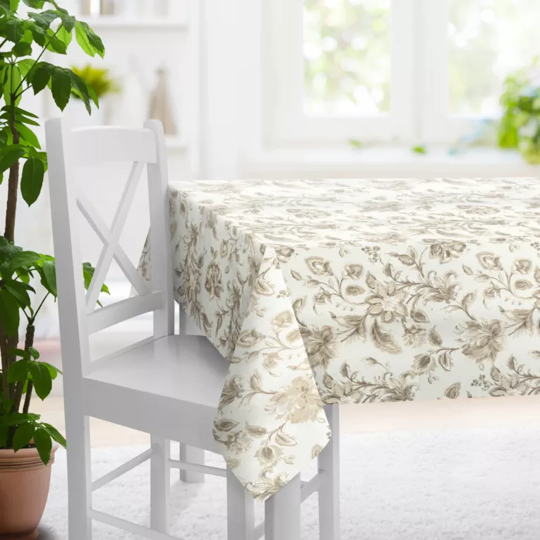 Obrus szyty kremowo beżowy z tkaniny o naturalnym splocie z nadrukowanym kwiatowym wzorem