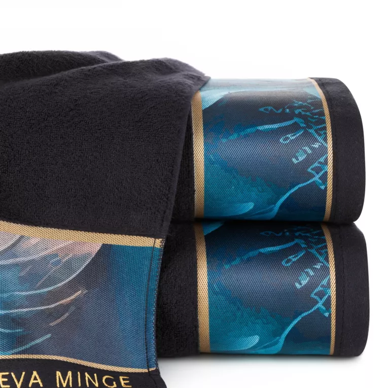 Ręcznik kąpielowy 70x140 cm bawełniany kolor czarny,niebieski z designerską bordiurą 500 g/m2 Eva Minge