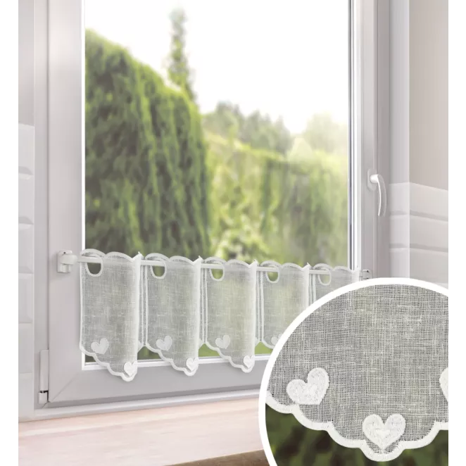 Tkanina firanowa zazdrostka zdobiona świątecznym haftem