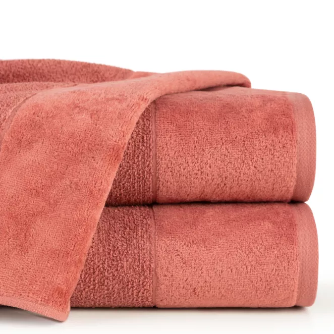 Ręcznik do rąk 30x50 cm bawełniany kolor marsala z bordiurą z weluru 500 g/m2 LUCY