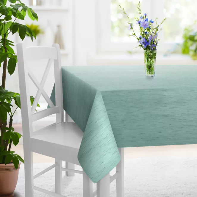 Obrus szyty morski z tkaniny welwetowej w pionowe prążki, wykończona obciążnikiem