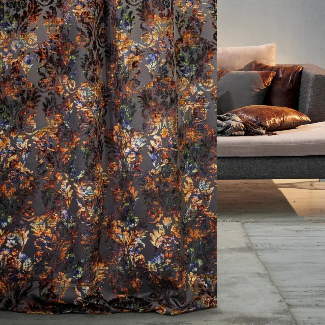 Zasłona szyta na taśmie 5 cm CARMEN1 wielokolorowa z grubej tkaniny welwetowej o kolorowym ornamentowym wzorze