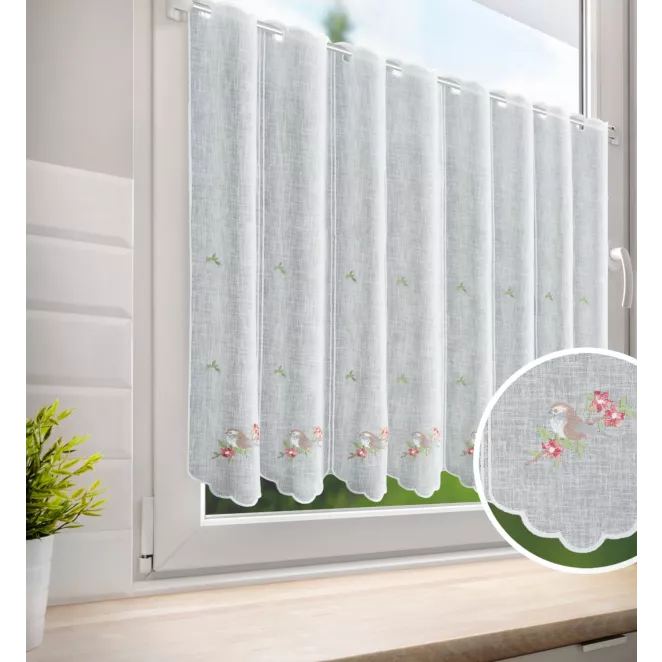 Tkanina firanowa zazdrostka z haftowanym wzorem