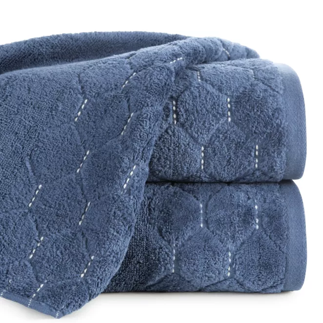 Ręcznik kąpielowy 70x140 cm bawełniany kolor granatowy z welwetową geometryczną bordiurą 500 g/m2 LUMIA