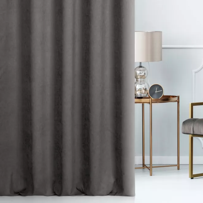 Zasłona szyta na taśmie 5 cm popielata z miękkiej tkaniny o welurowej strukturze