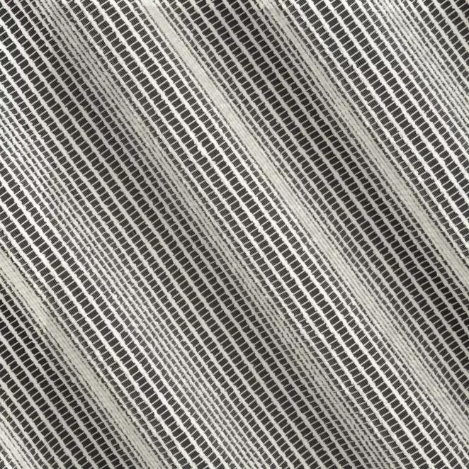 M201/4 Firana szyta na taśmie 5 cm kremowa luźno tkana siatka, delikatna i miękka w dotyku, wykończona obciążnikiem