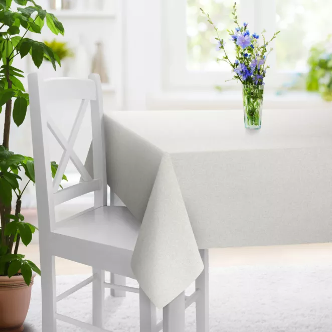 Obrus szyty jasnosrebrny z tkaniny o naturalnym splocie w stylu eko