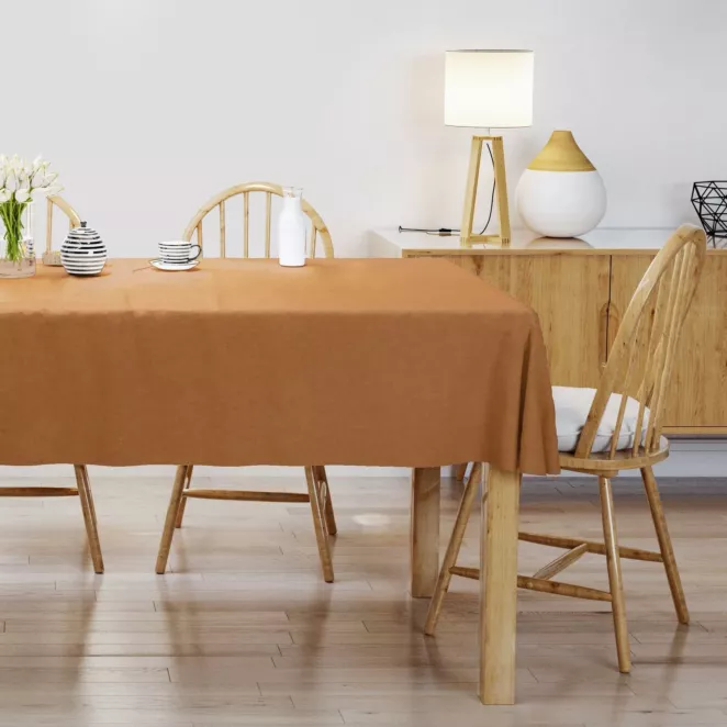 Obrus szyty ceglasty z miękkiej tkaniny o welurowej strukturze