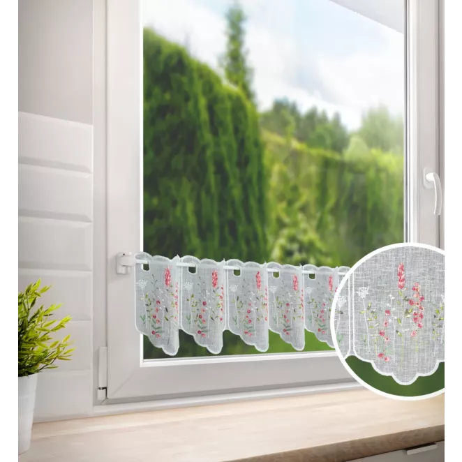 Tkanina firanowa zazdrostka zdobiona haftem drobnych kwiatuszków