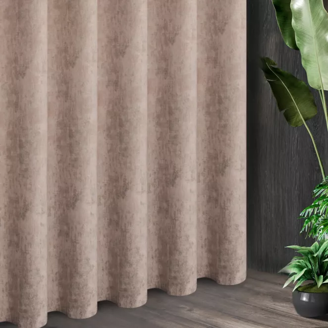 Tkanina zasłonowa z welwetu zdobiona przecieranym błyszczącym nadrukiem