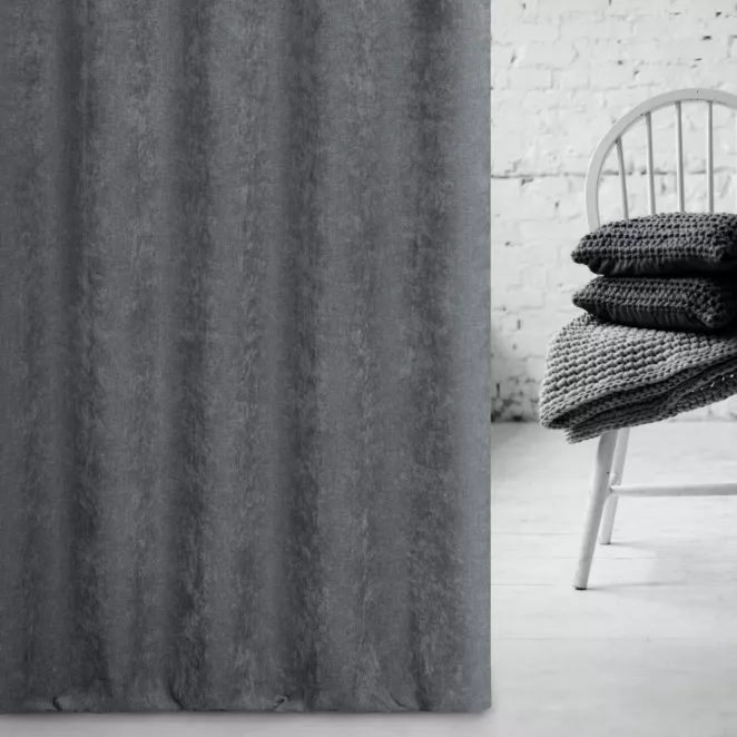 Tkanina zasłonowa miękka, szenilowa, o strukturalnym splocie i delikatnym połysku