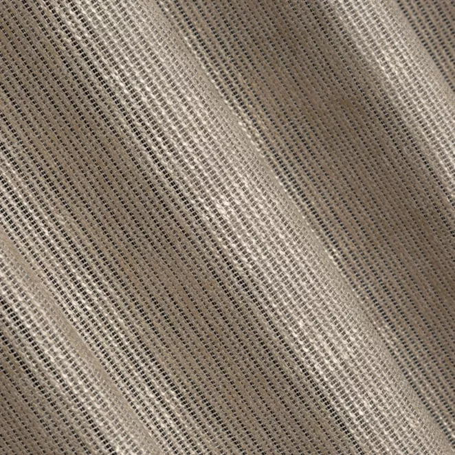 M221/2 Zasłona szyta na taśmie 5 cm beżowo złota z siatki w stylu eko o luźnym splocie i delikatnie połyskującym nadruku Italissima Eva Minge