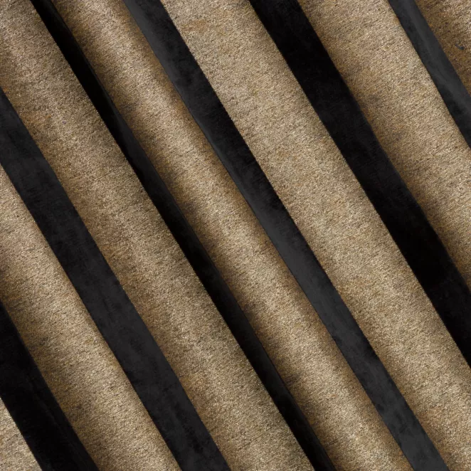 H208/7 Zasłona szyta na taśmie 5 cm czarno złota z szenilowej tkaniny w pasy przetykane błyszczącą nicią
