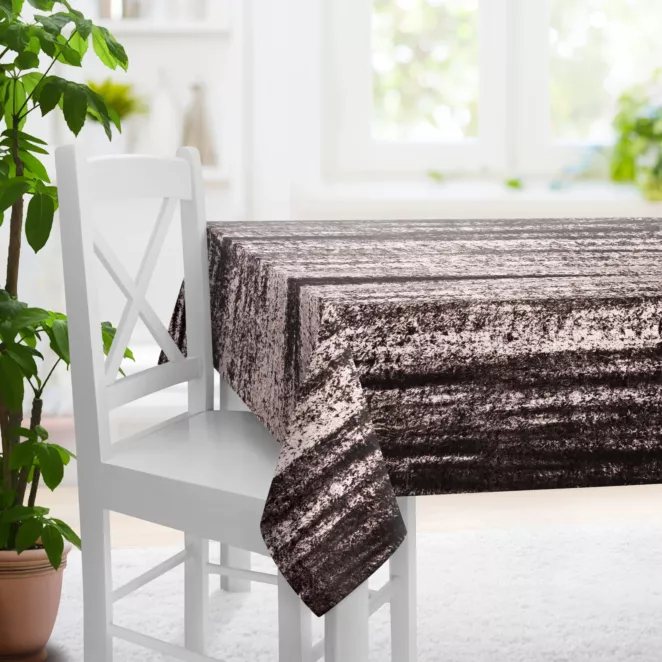 Obrus szyty brązowy z miękkiej tkaniny welwetowej z efektem kreszowania