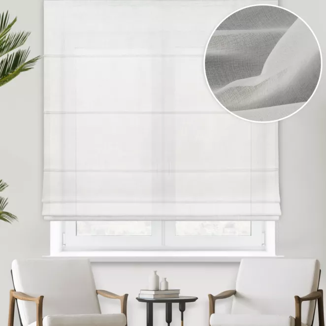 Roleta rzymska kremowa z cienkiej matowej etaminy, wykończona obciążnikiem