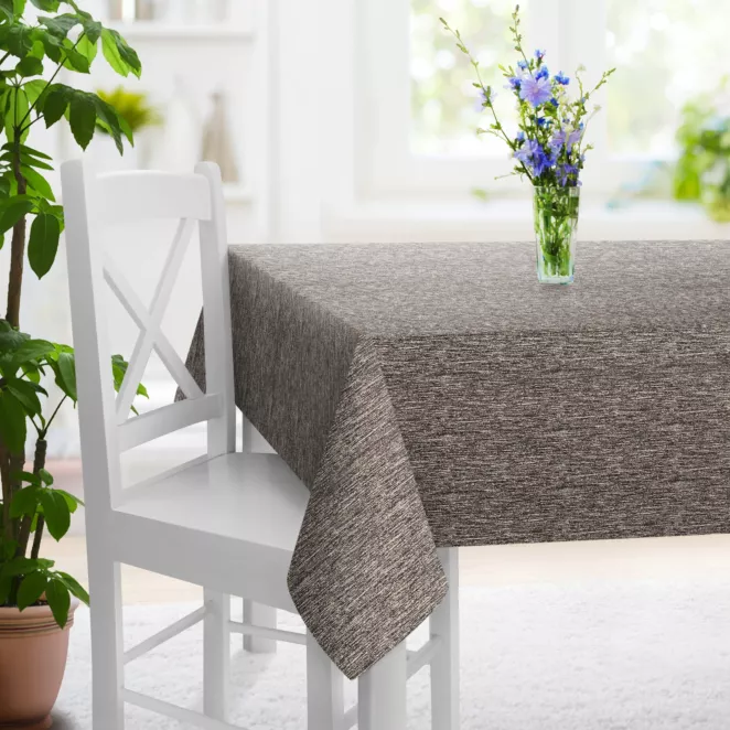 Obrus szyty brązowo beżowy z miękkiej tkaniny szenilowej z melanżowym wzorem