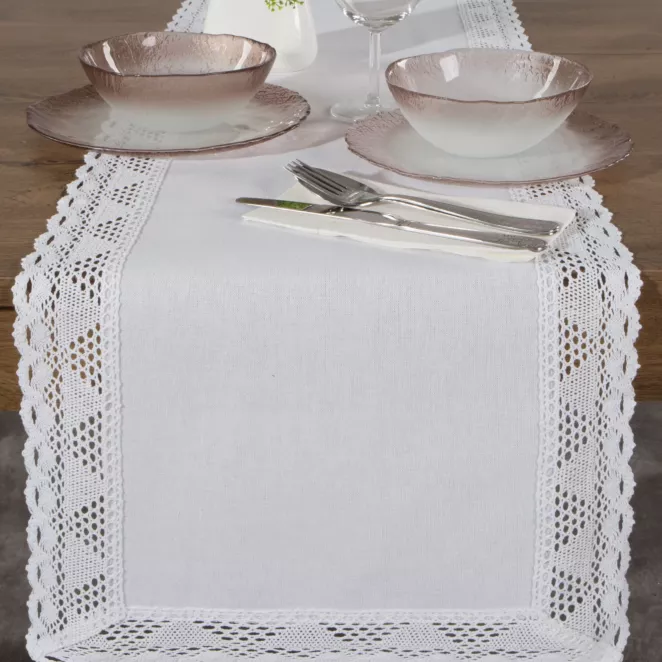Bieżnik na stół 40x140 cm biały zdobiony koronką - NATALY
