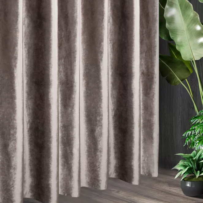 Tkanina zasłonowa gładka, miękka, welwetowa, z wyraźnym połyskiem z kolekcji Eva Minge