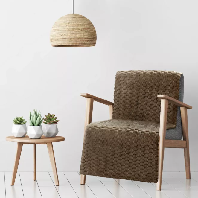 Narzuta na fotel-koc 70x160 cm ciemnobrązowa miękka i miła w dotyku z wytłaczanym wzorem 3D CINDY 6 Design 91