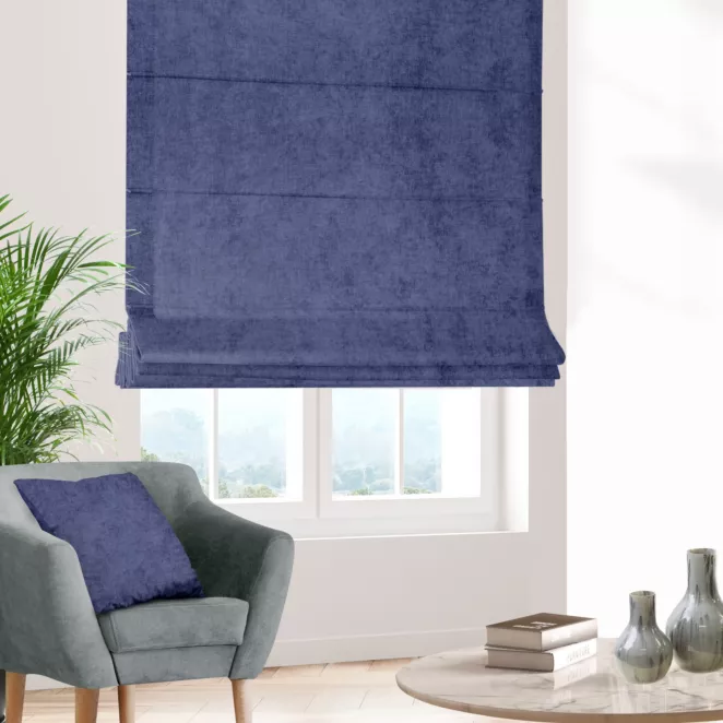 Roleta rzymska BRIANNA granatowa miękka szenilowa o wyraźnym splocie i lekkim połysku