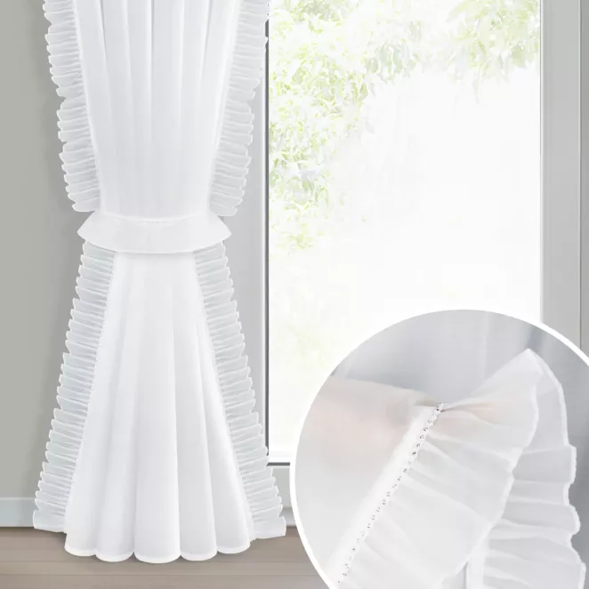 Firana biała z etaminy zdobiona po bokach falbanami podkreślona lśniącymi kryształkami w zestawie ozdobny troczek 140x270 taśma KATHY