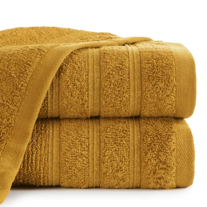 Ręcznik kąpielowy 50x90 cm bawełniany kolor musztardowy w błyszczące paseczki AMIRA
