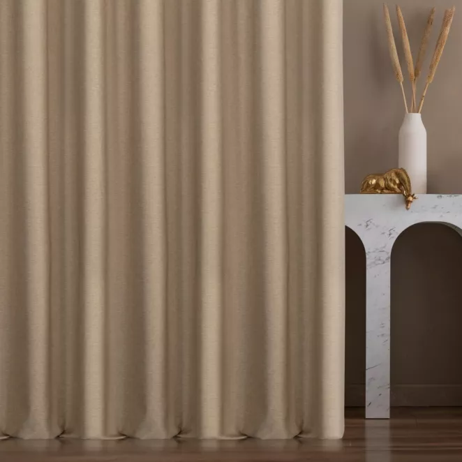 Zasłona szyta na taśmie 5 cm beżowa z miękkiej tkaniny o welurowej strukturze