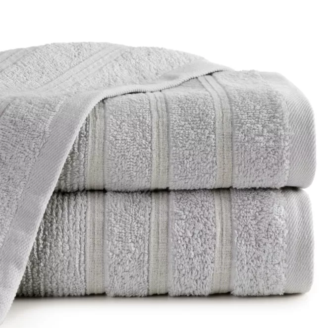 Ręcznik kąpielowy 50x90 cm bawełniany kolor srebrny w błyszczące paseczki AMIRA