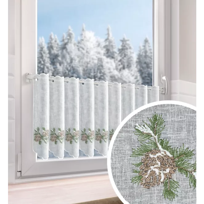 Tkanina firanowa zazdrostka z etaminy zdobiona świątecznym haftem z akcentem zimowym