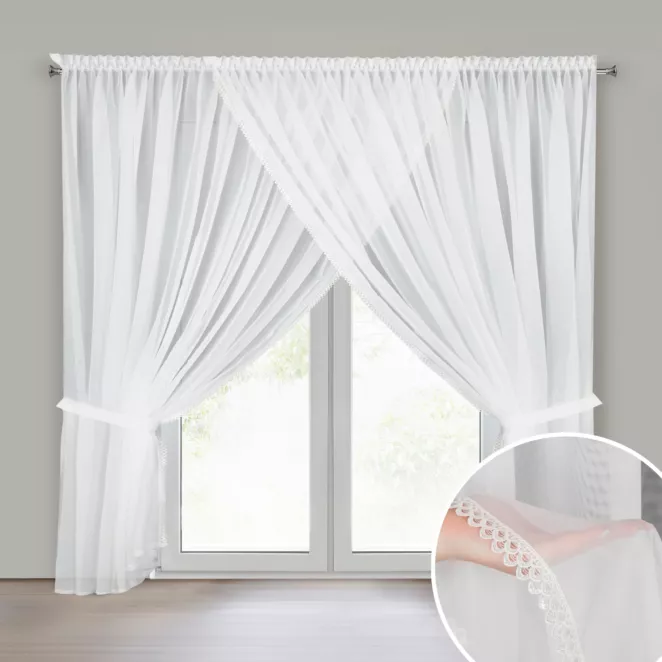 Firana biała z ozdobną koronką i troczkami w zestawie 400x250 cm na taśmie - CAROLINE