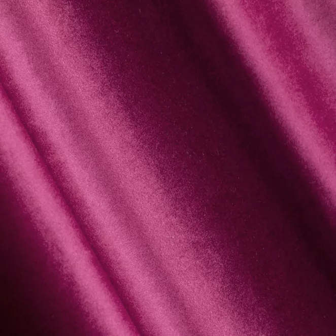 L89/2 Zasłona szyta na taśmie 5 cm ITALIA bordowa z tkaniny welwetowej o delikatnym połysku