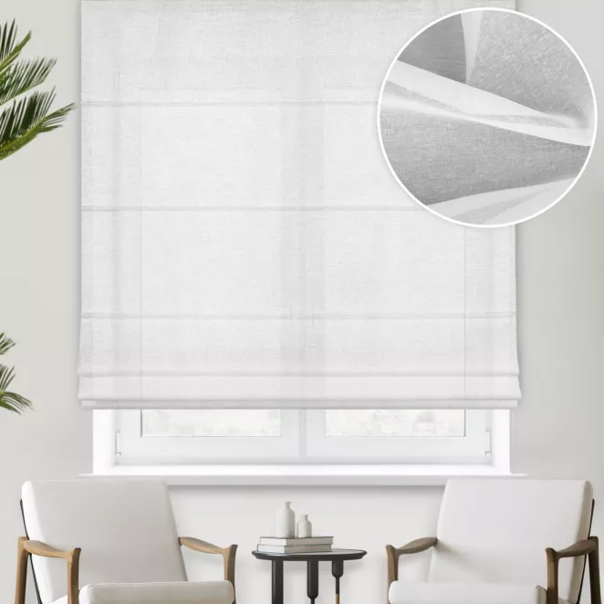 Roleta rzymska biała etamina przetykana połyskującą nicią, wykończona obciążnikiem