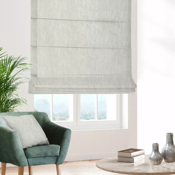 Roleta rzymska kremowo złocista z miękkiej, szenilowej tkaniny w prążki Italissima Eva Minge