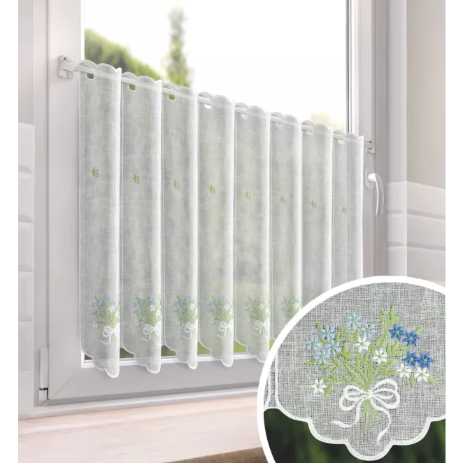 Tkanina firanowa zazdrostka z etaminy zdobiona haftem lawendy