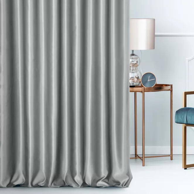 Zasłona szyta na taśmie 5 cm platynowa z jednokolorowej gładkiej tkaniny